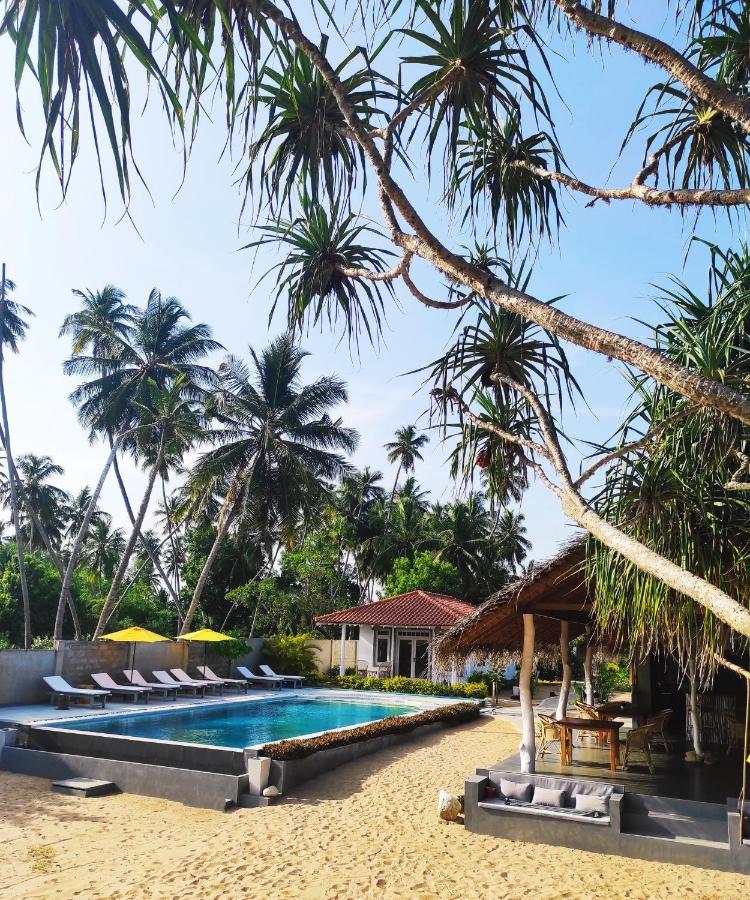 Sleeping Elephant Beach Resort Tangalle Exterior foto