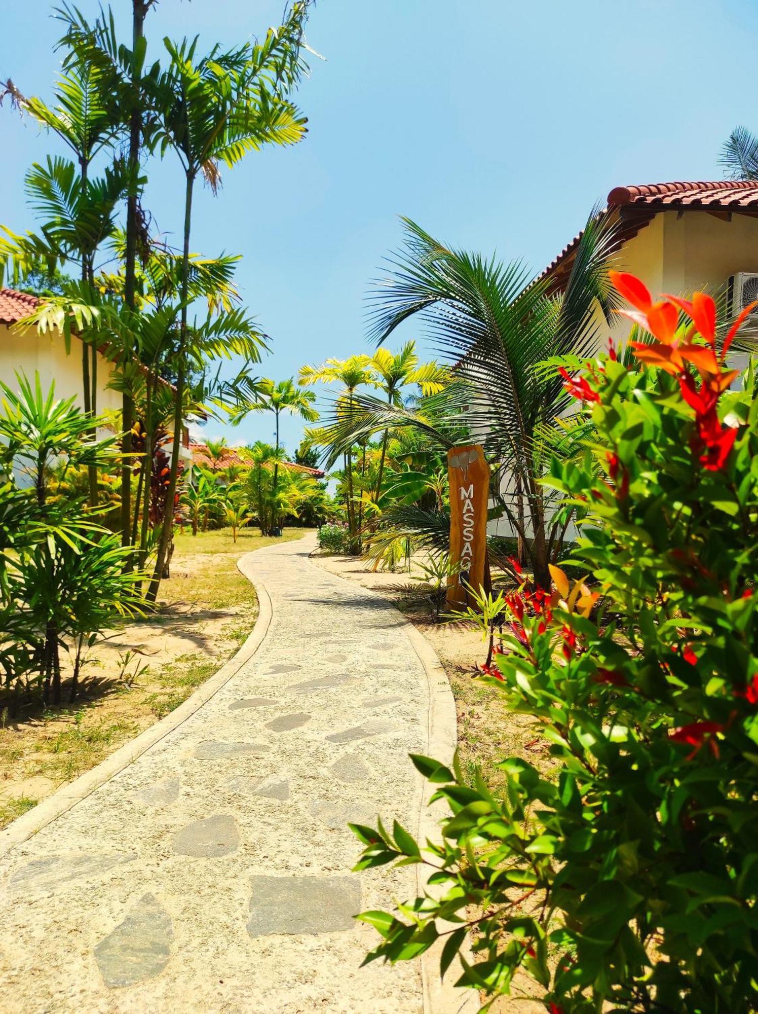 Sleeping Elephant Beach Resort Tangalle Exterior foto