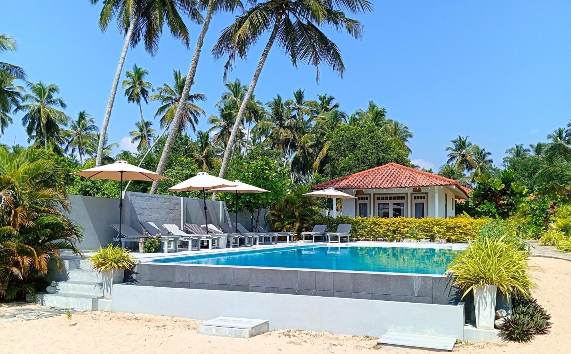 Sleeping Elephant Beach Resort Tangalle Exterior foto